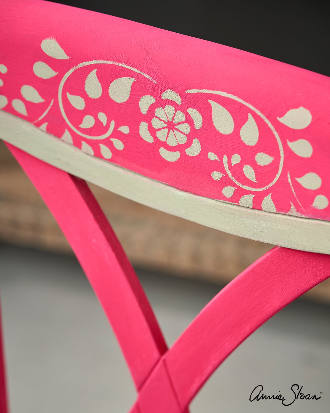 Capri Pink Chalk Paint®